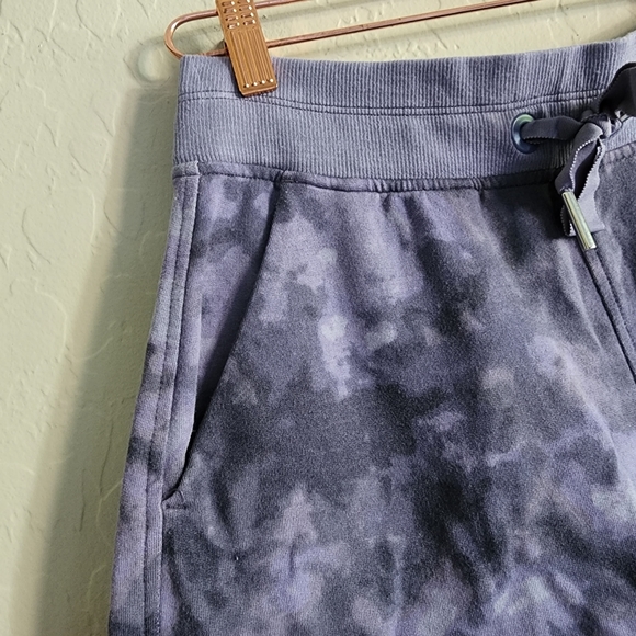 Athleta Balance Printed 4" Shortie Shorts XXS - Picture 3 of 9